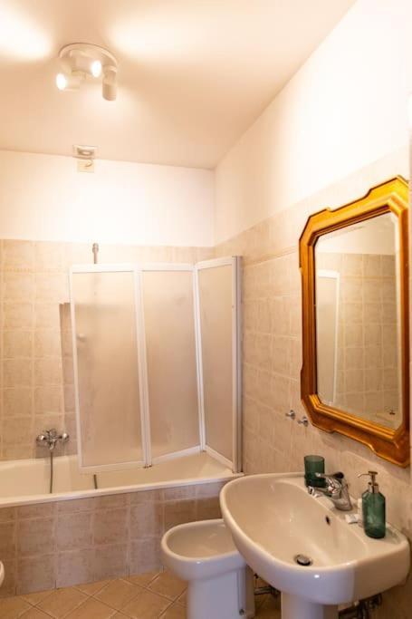 Cozy Apartment With A Strategic Position Firenze Kültér fotó